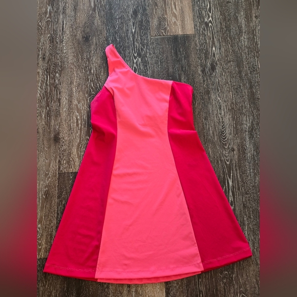 Outdoor Voices One Shoulder Dress Size S Like New - Picture 5 of 10